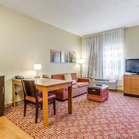 Towneplace Suites By Marriott Dallas Bedford Kültér fotó